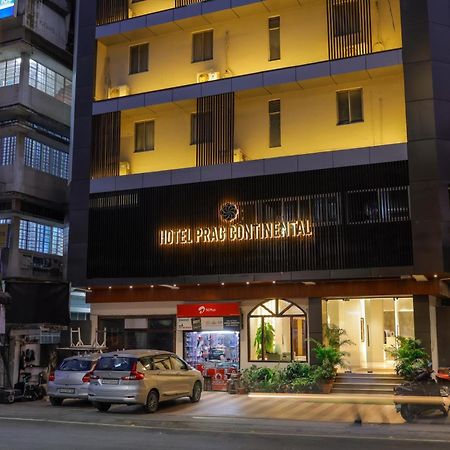 Hotel Prag Continental Guwahati Extérieur photo